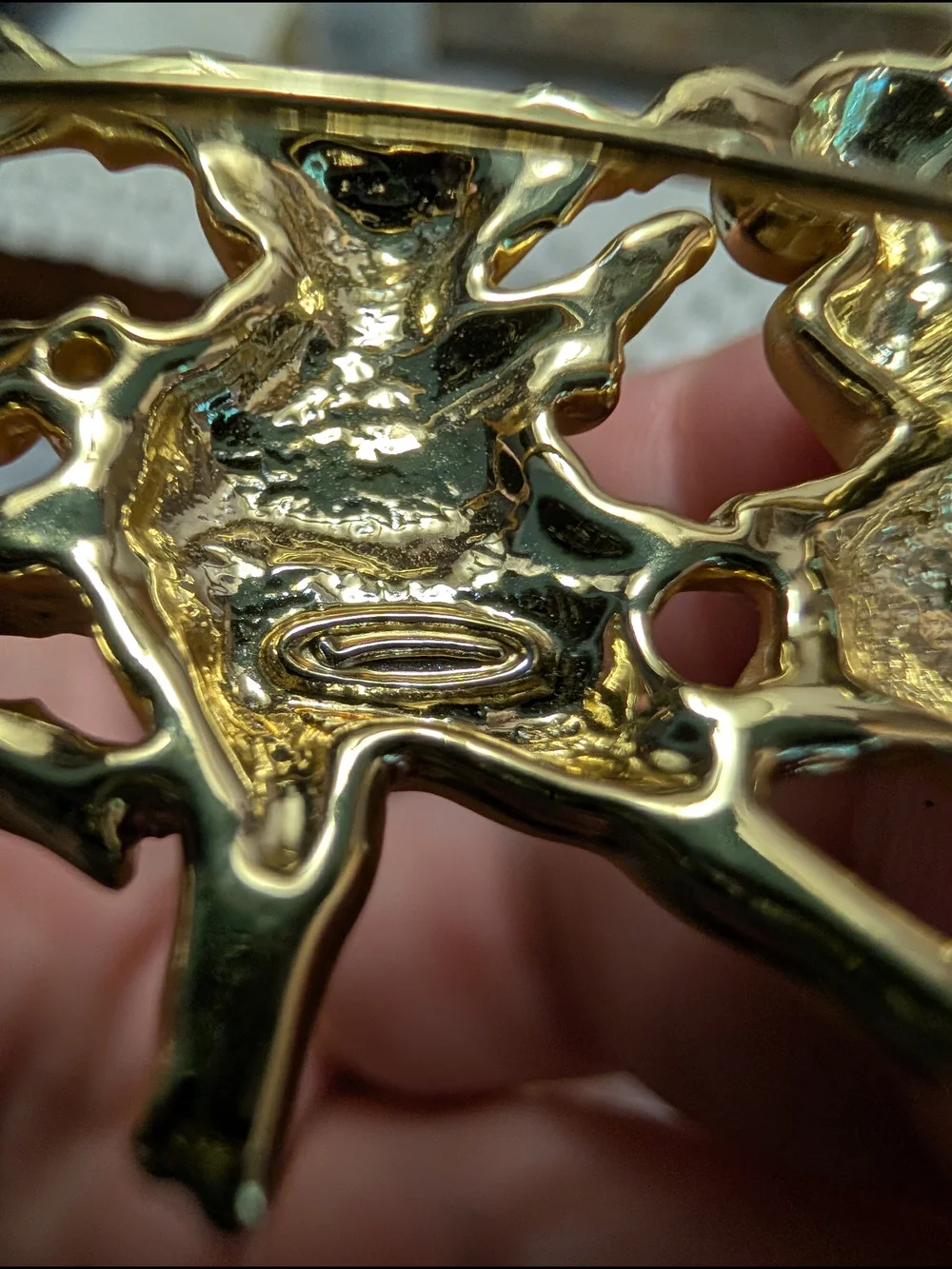 Vintage Vittorio Frosted Gold-tone Dancing Pig Trio Brooch Pin